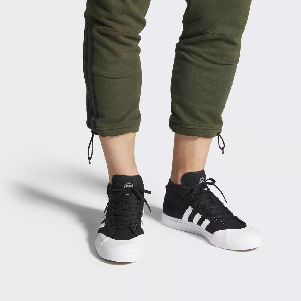 Adidas Matchcourt Mid Tenis Para Skate Negros Para Hombre (MX-31083)